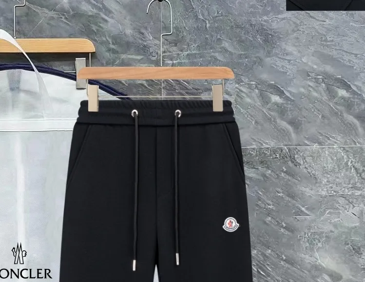 Moncler New Arrival ， ， 。 SSNew Arrival ， ， ， Quality。 ， ， 。100% ， ， ， ， ~ :Black Size:M L XL 2XL 3XL